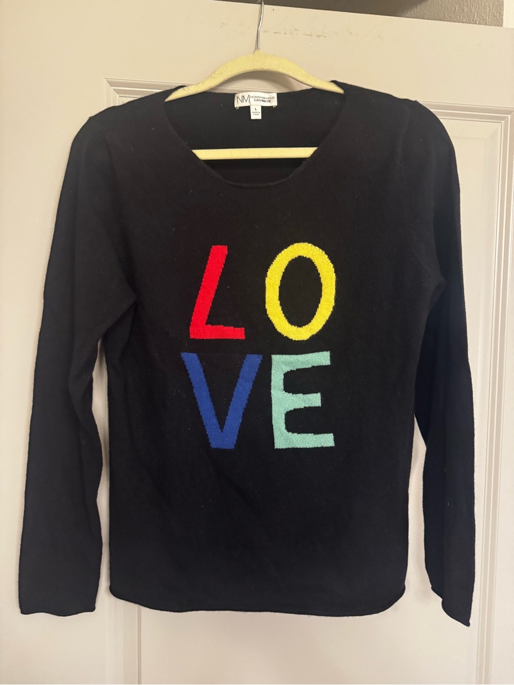 Neiman Marcus 100% cashmere Black  Sweater with Red Yellow Blue LOVE  Graphic